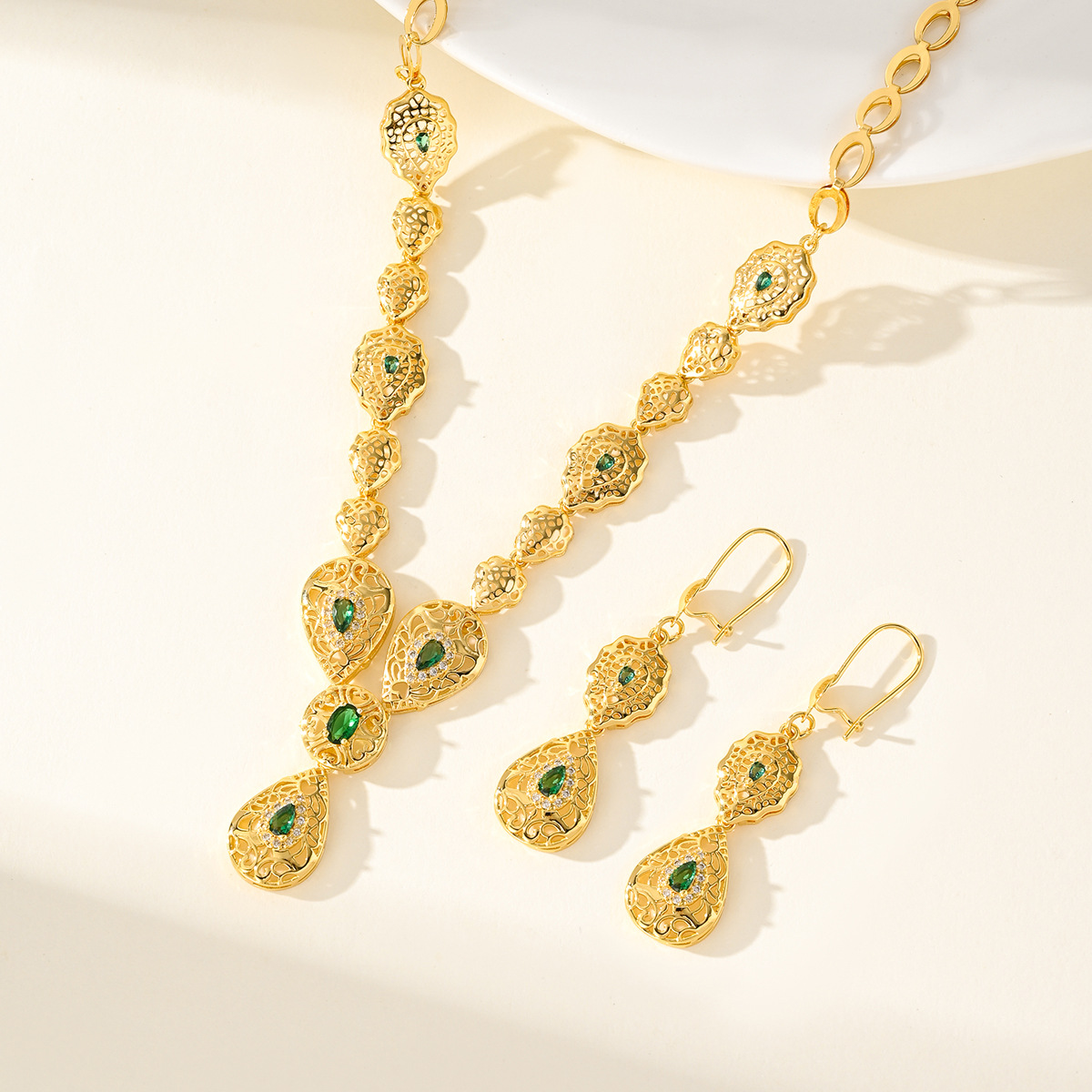 Комплект украшений из золота 9 – обзор и цена Women Accessories Dubai